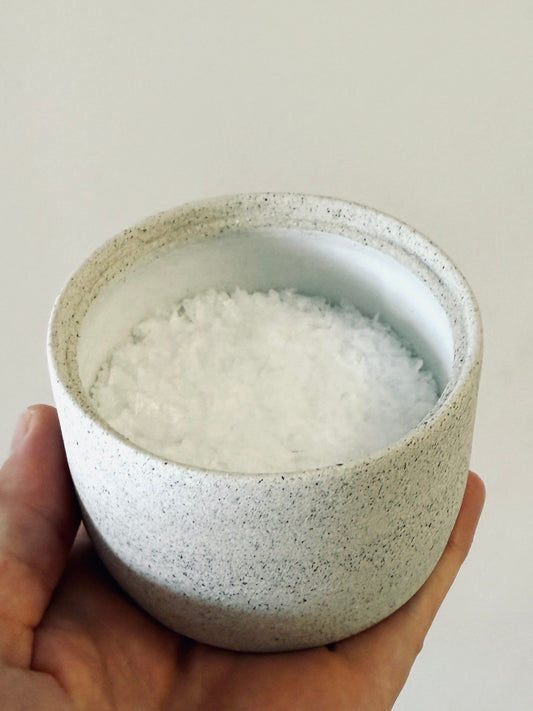 Salt dish